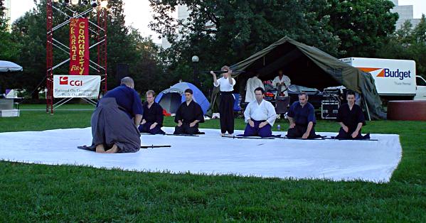 Picture (gal/Iaido/Demonstrations/Karate_pour_Communite_2003/DSC00465.JPG)