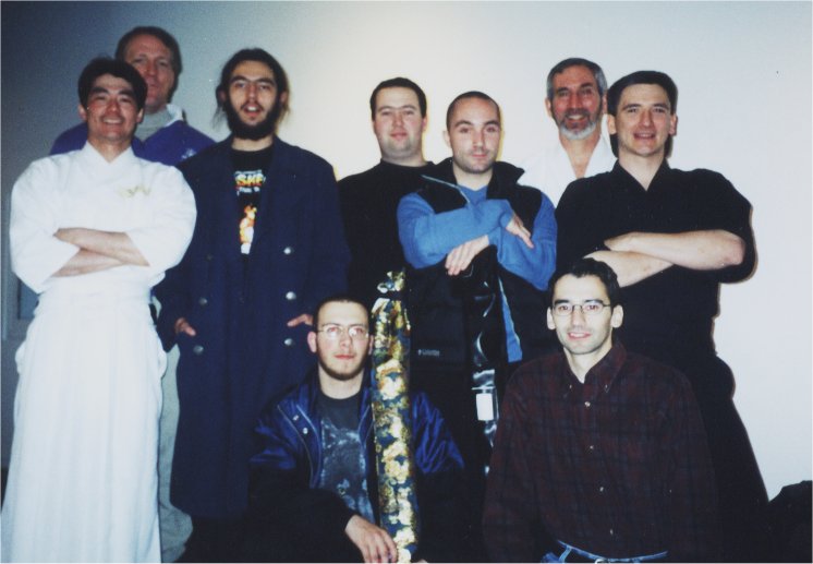 Picture (gal/Iaido/Grades/Grades_2000/group2000.jpg)