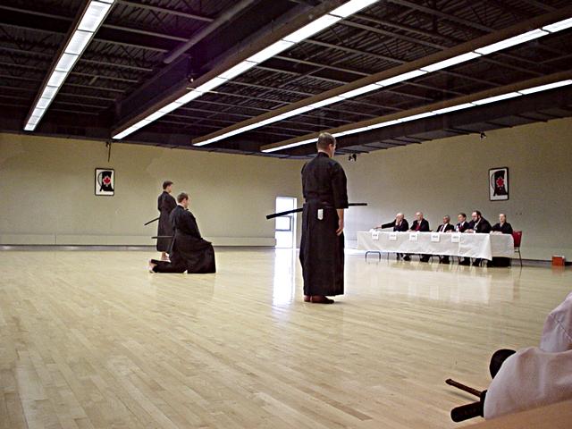 Picture (gal/Iaido/Grades/Grades_2003/DSC00799.jpg)