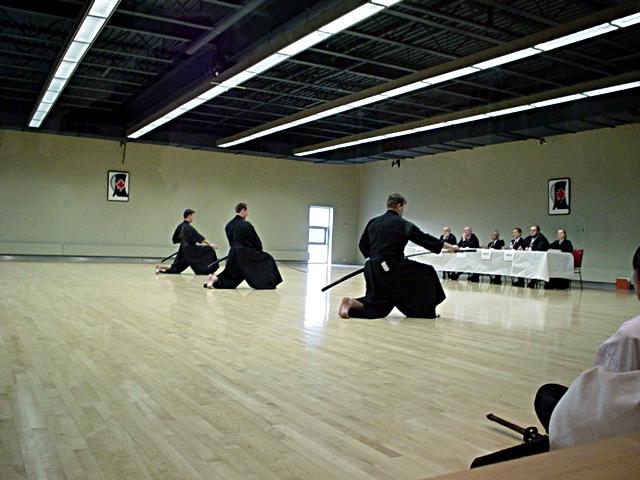 Picture (gal/Iaido/Grades/Grades_2003/DSC00800.jpg)
