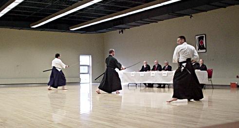 Picture (gal/Iaido/Grades/Grades_2003/DSC00814.jpg)