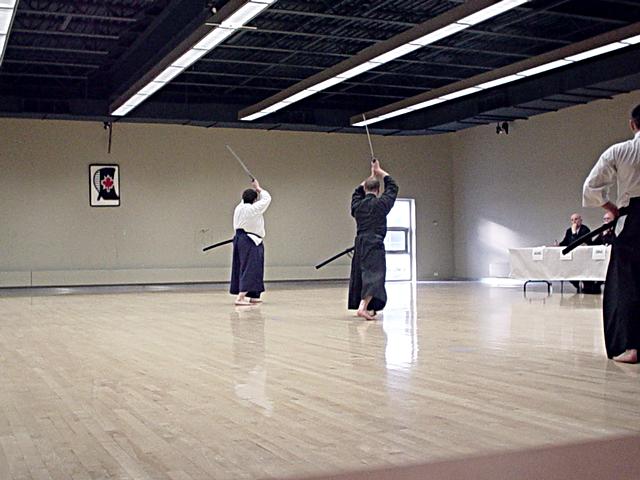 Picture (gal/Iaido/Grades/Grades_2003/DSC00817.jpg)